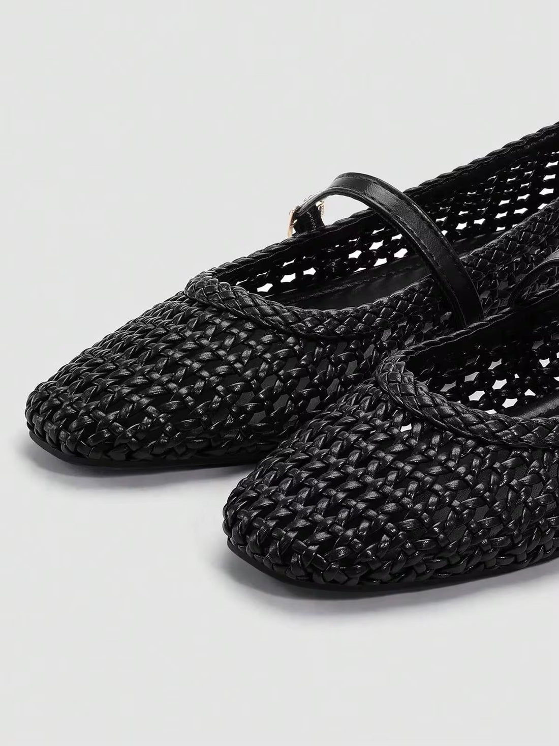 ADAMUMU Oversized Women's Fashion Handmade PU Material Woven High-End Mary Jane Ballet Shoes, Single Strap With Metal Buckle, Woven Breathable, Comfortable Flat Sole, Women's Daily Commute / Vacation Casual Wear Shoes